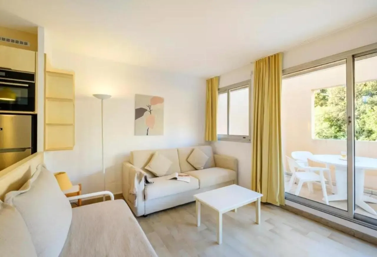 Villa Livia - Citea - Groupe Pierre & Vacances Tourisme Piscine Et Mer A Proximite - Residence Renovee Cannes